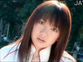 Sexy Nippon Teen Gets Horny Outdoors